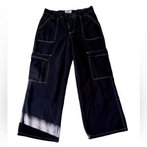 NWOT RSQ Women’s Black Cargo Pants | Size 28